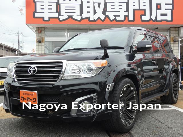 TOYOTA LAND CRUISER