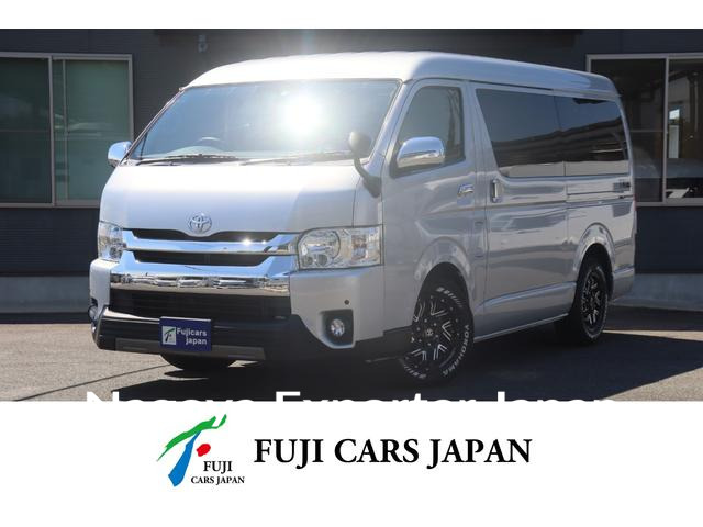 TOYOTA HIACE WAGON