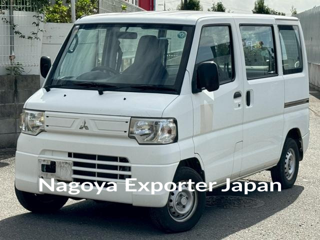 MITSUBISHI MINICAB VAN