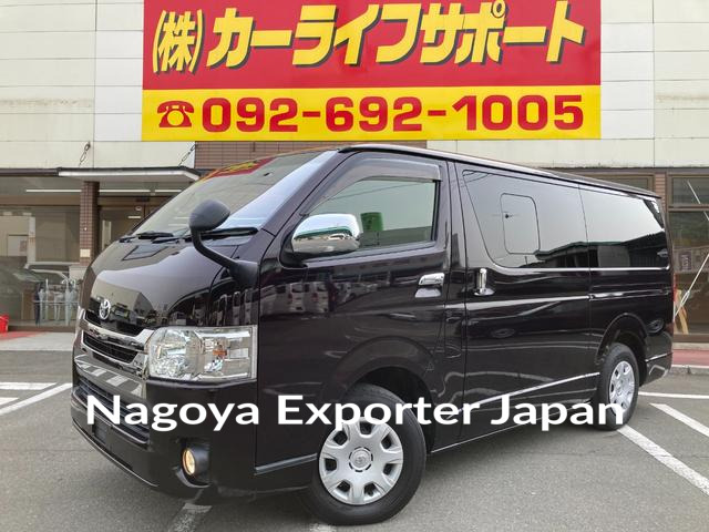 TOYOTA HIACE VAN