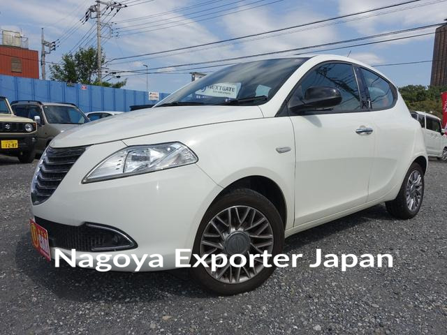 CHRYSLER CHRYSLER YPSILON