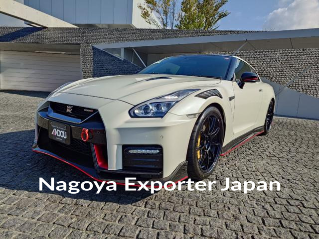 NISSAN GT-R