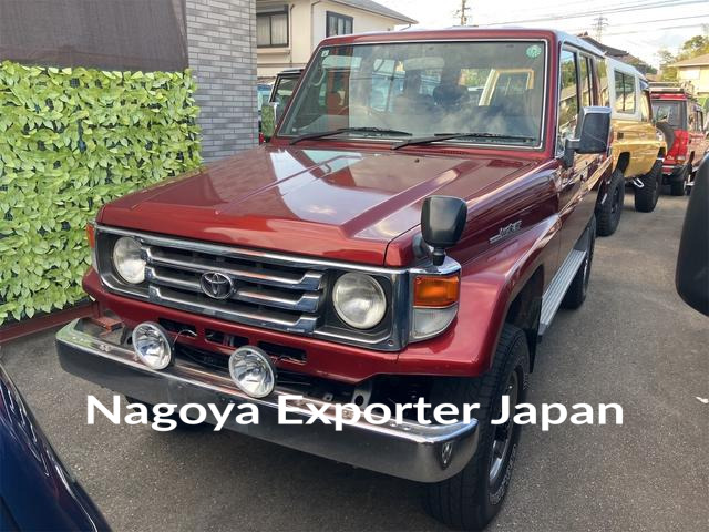 TOYOTA LAND CRUISER 70