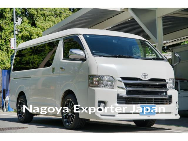 TOYOTA HIACE VAN