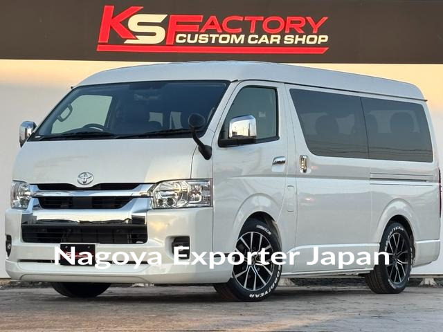 TOYOTA HIACE WAGON