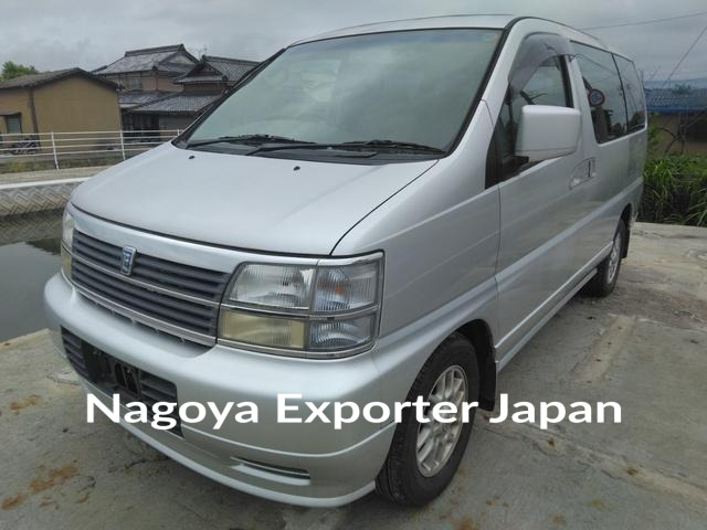 NISSAN ELGRAND