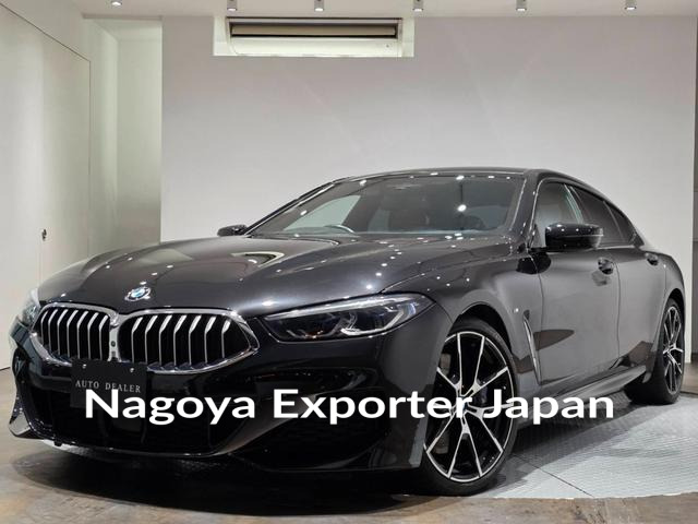 BMW 8 SERIES
