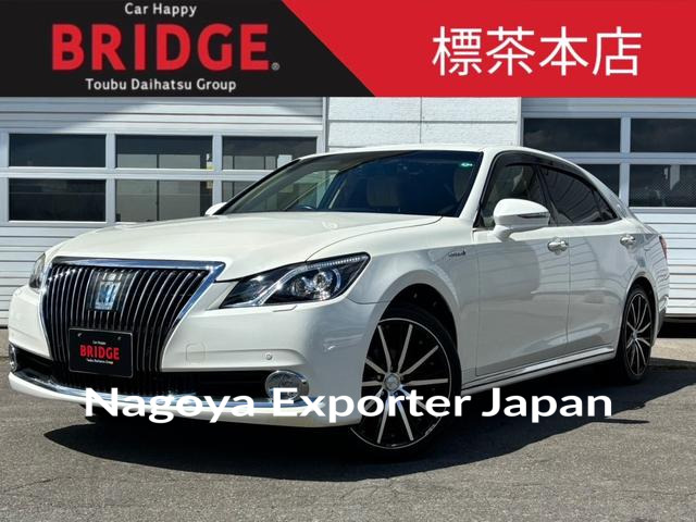 TOYOTA CROWN MAJESTA