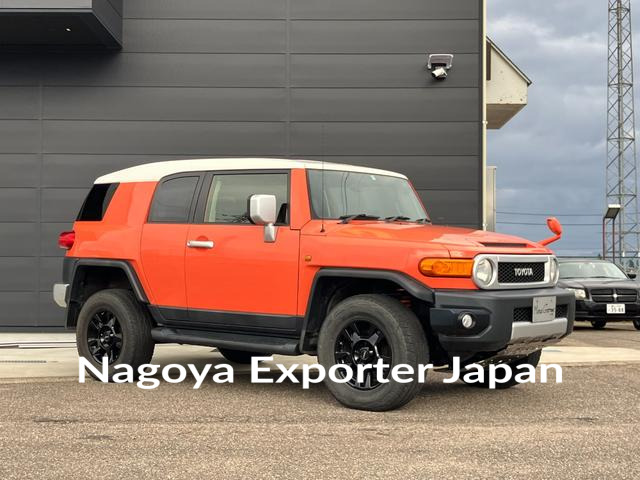 TOYOTA FJ CRUISER