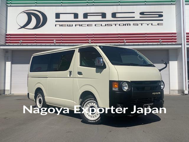 TOYOTA HIACE VAN