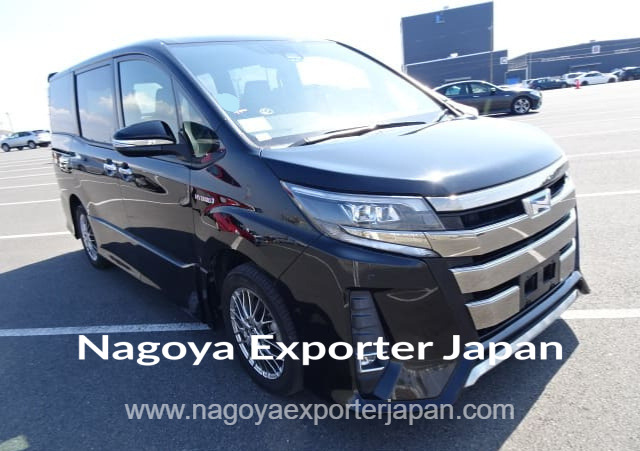 TOYOTA NOAH HYBRID SI