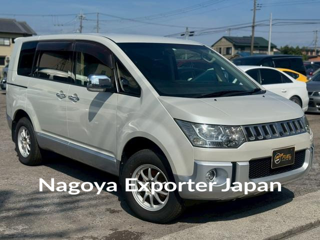 MITSUBISHI DELICA D:5