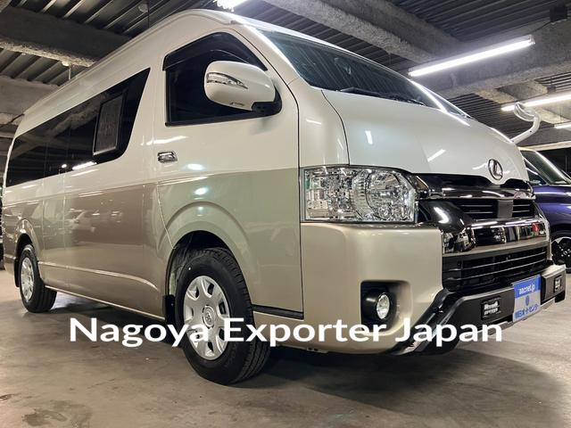 TOYOTA HIACE WAGON