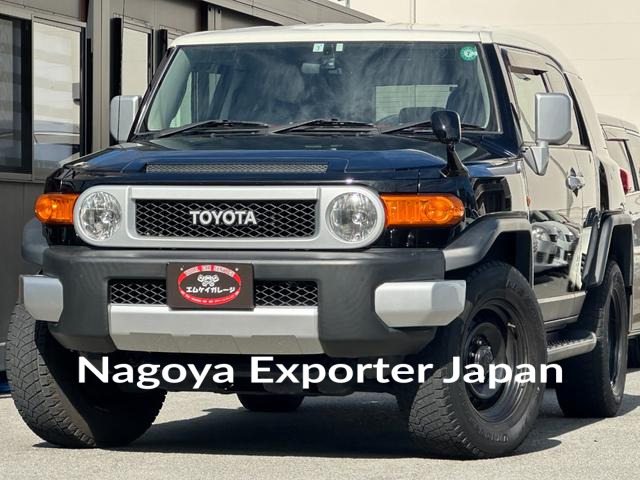 TOYOTA FJ CRUISER