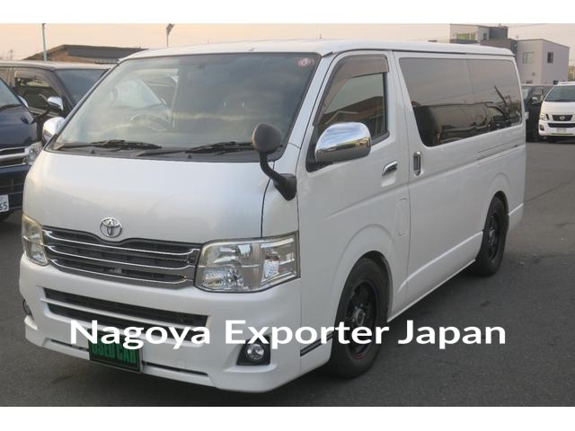 TOYOTA HIACE VAN