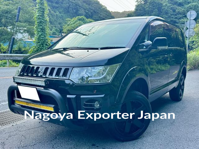 MITSUBISHI DELICA D:5