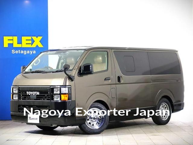 TOYOTA HIACE VAN