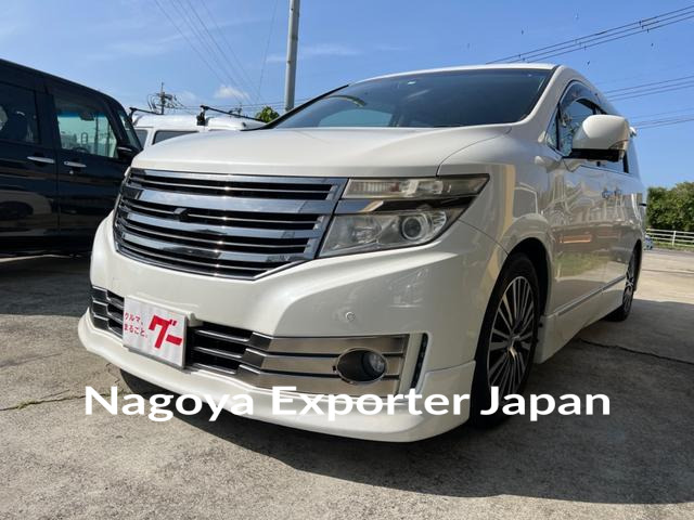 NISSAN ELGRAND