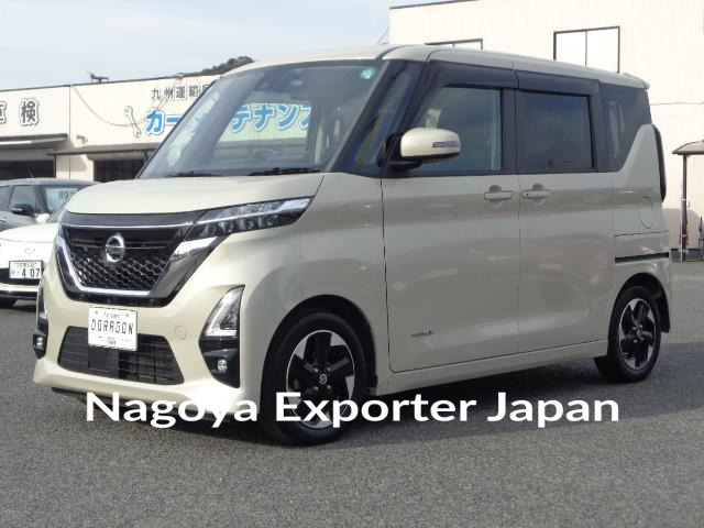 NISSAN ROOX