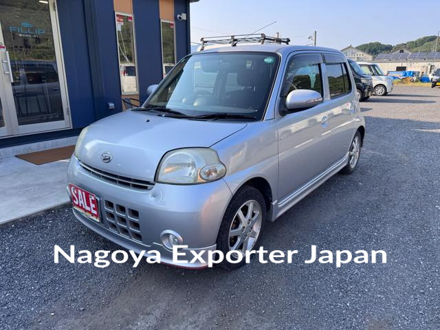 DAIHATSU ESSE