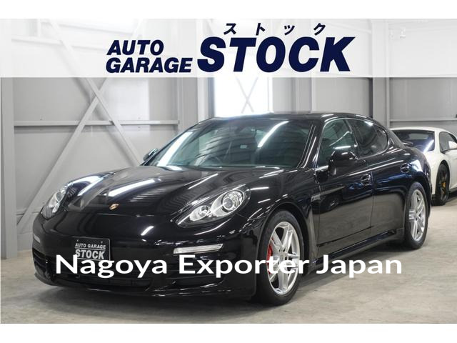 PORSCHE PANAMERA