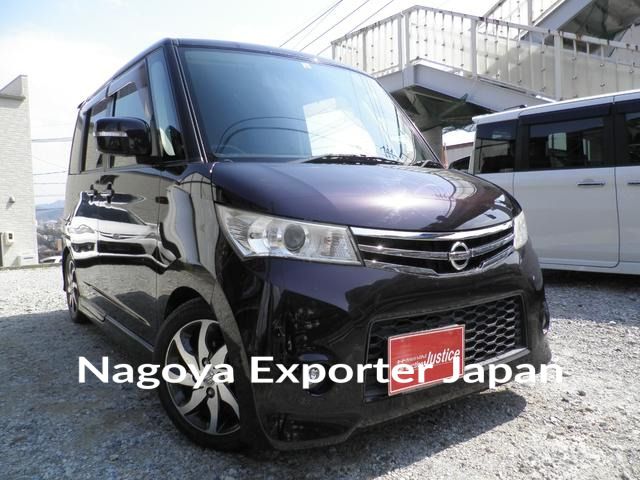 NISSAN ROOX