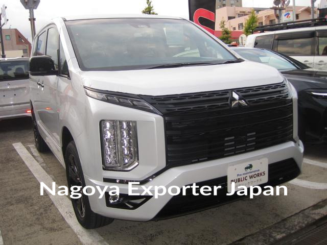 MITSUBISHI DELICA D:5