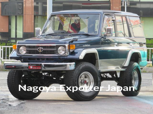 TOYOTA LAND CRUISER 70