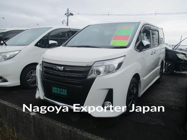 TOYOTA NOAH