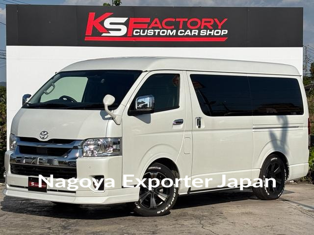 TOYOTA HIACE WAGON