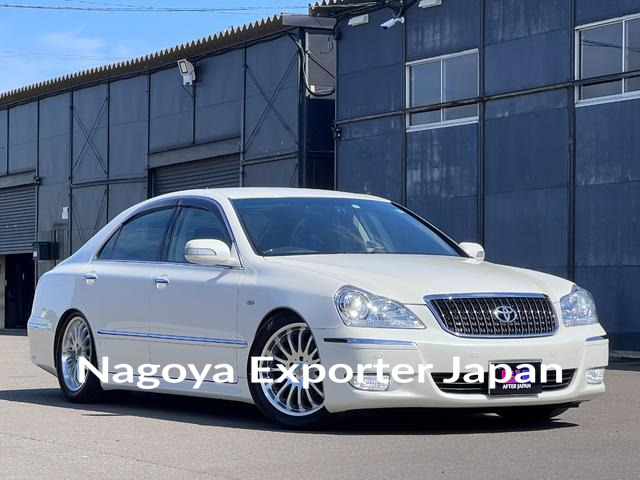 TOYOTA CROWN MAJESTA