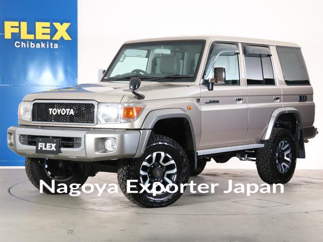 TOYOTA LAND CRUISER 70