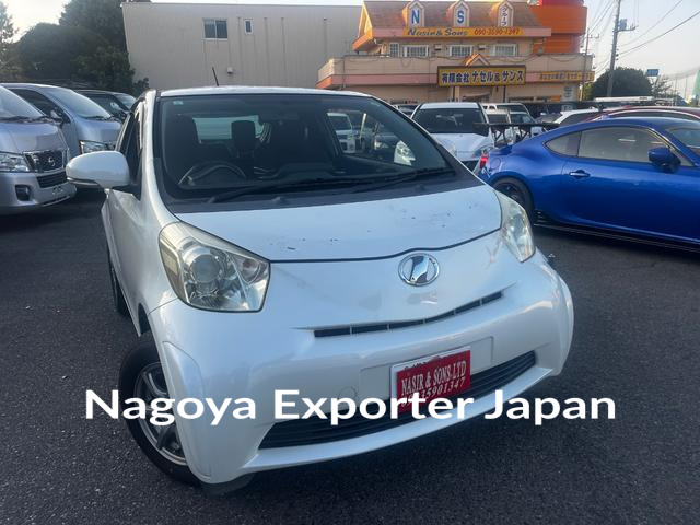 TOYOTA IQ