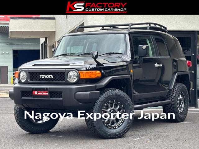 TOYOTA FJ CRUISER