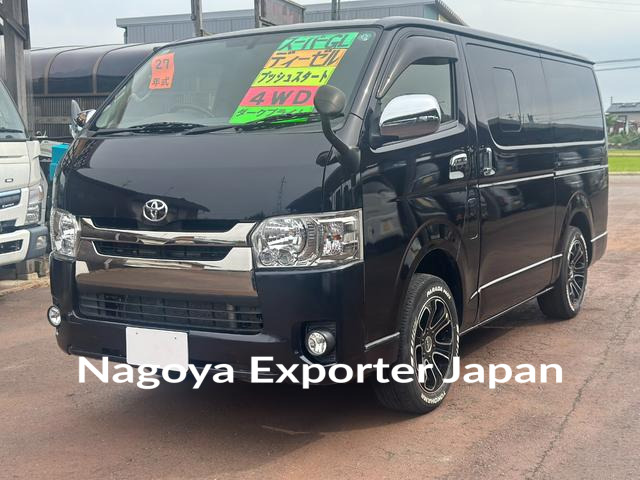 TOYOTA HIACE VAN