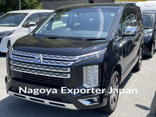 MITSUBISHI DELICA D:5