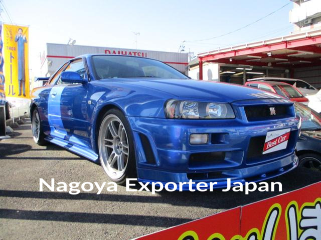 NISSAN SKYLINE