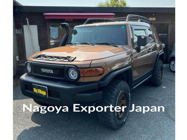 TOYOTA FJ CRUISER