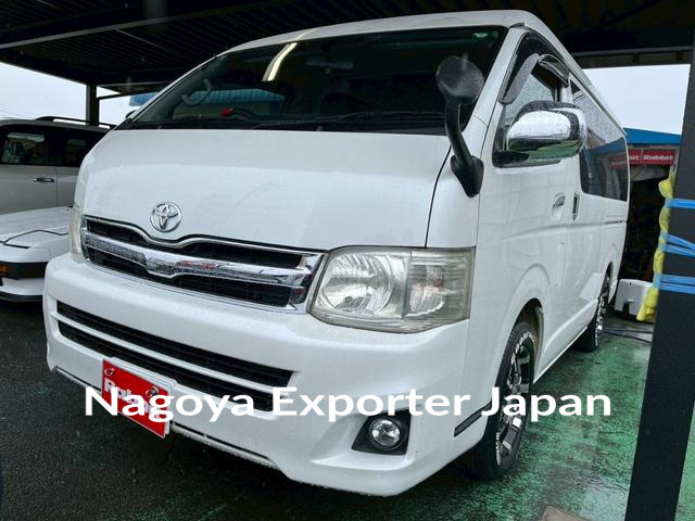 TOYOTA HIACE WAGON