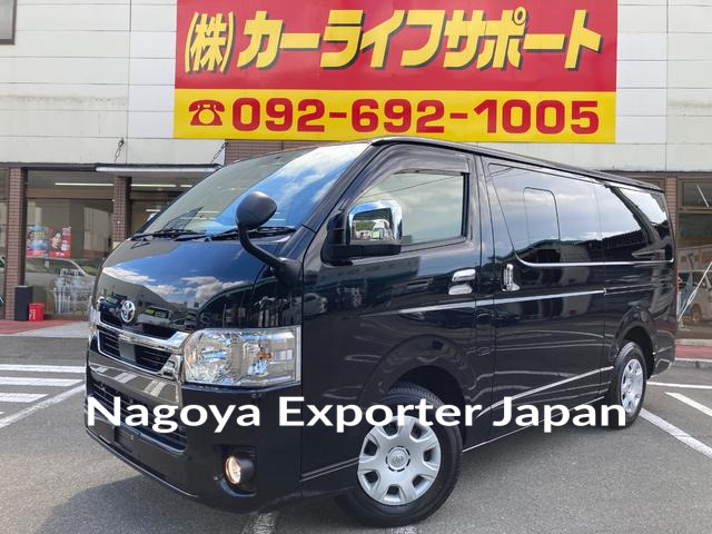 TOYOTA HIACE VAN