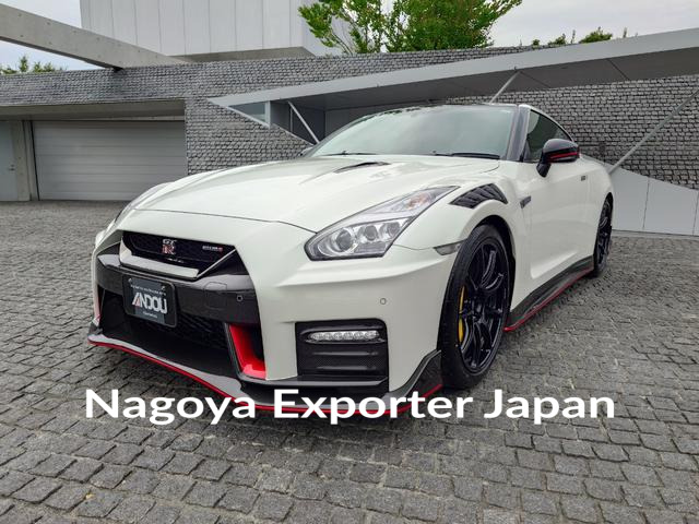 NISSAN GT-R