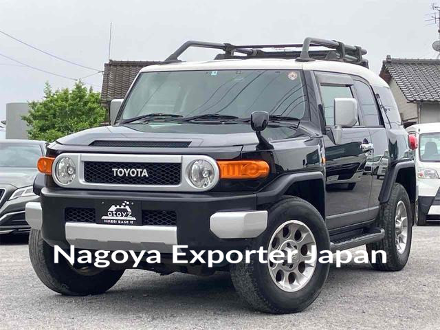 TOYOTA FJ CRUISER