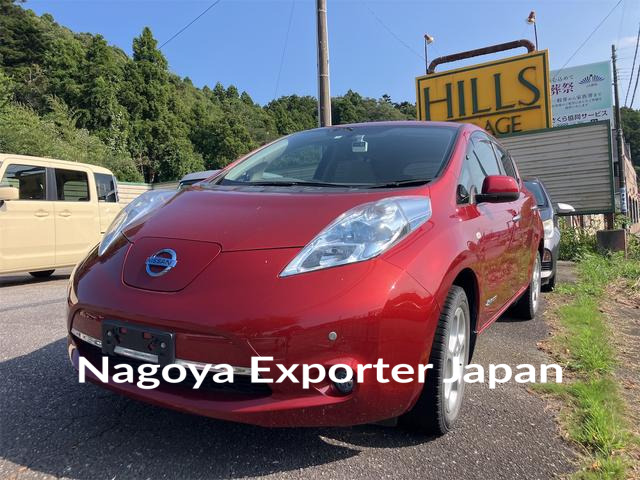 NISSAN LEAF