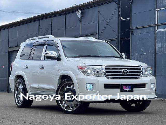 TOYOTA LAND CRUISER
