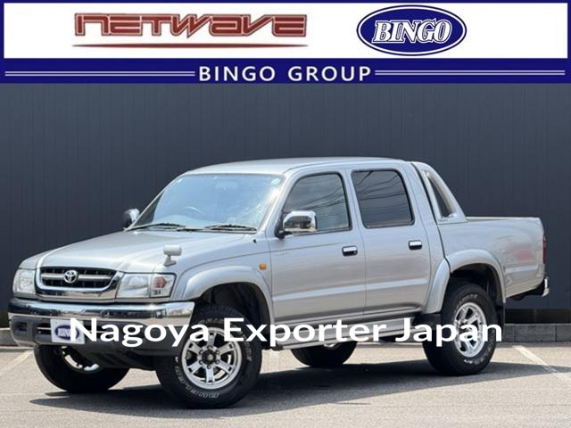 TOYOTA HILUX SPORTS PICK UP