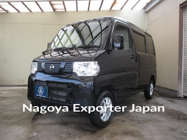 NISSAN NV100CLIPPER VAN