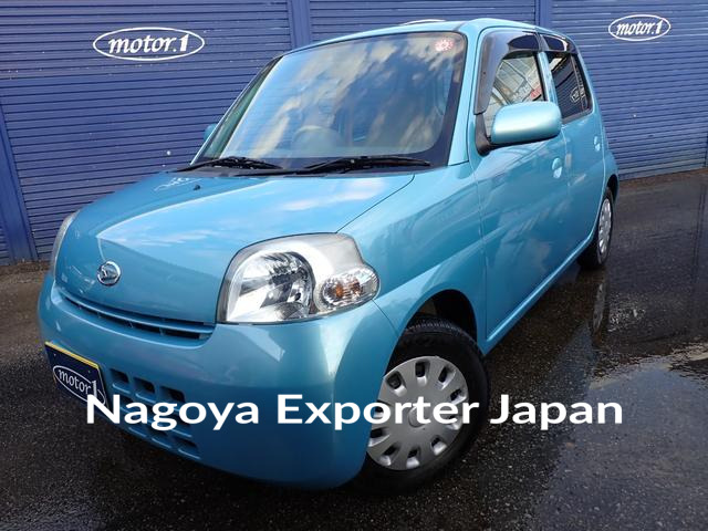DAIHATSU ESSE