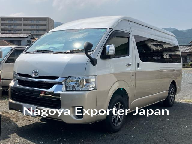 TOYOTA HIACE WAGON