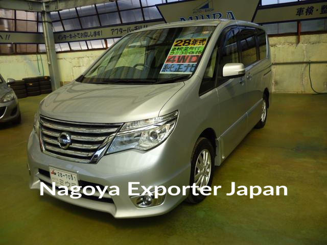 NISSAN SERENA